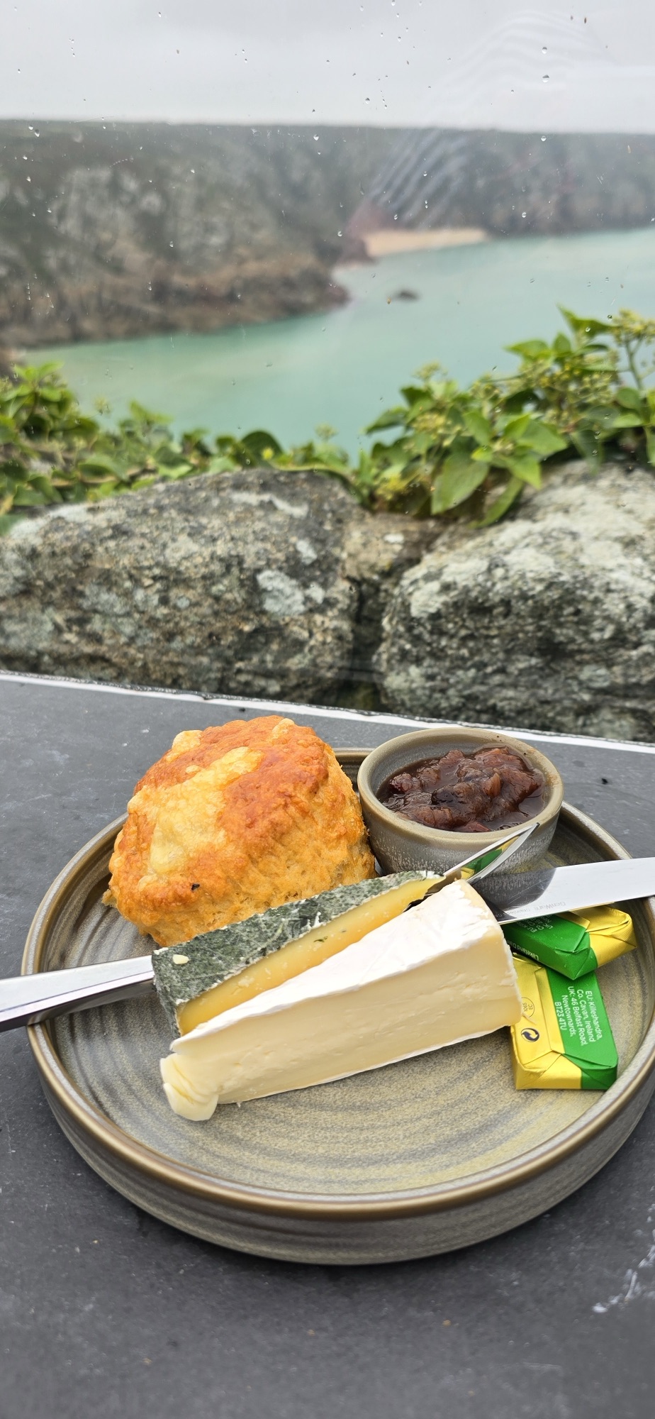 Day 9 – Cheese tea and&nbsp;Mousehole